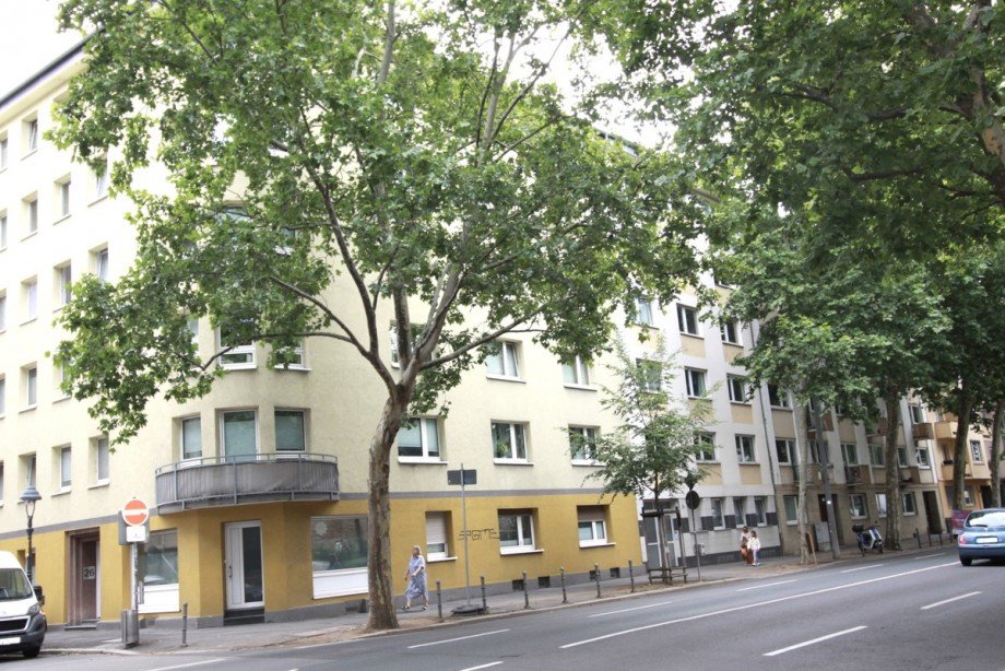 Stra�enansicht Mehrfamilienhaus Etagenwohnung Mainz