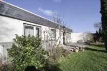 Terrassenseite Wohnen auf einer Ebene  - Bungalow in sonniger Lage