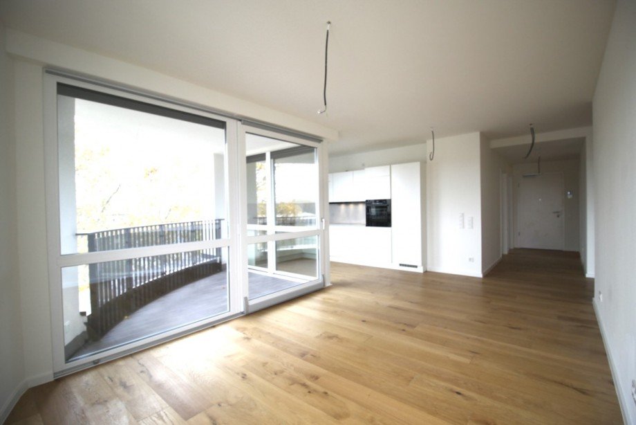 Wohnzi., K�che, Eingang Etagenwohnung Mainz
