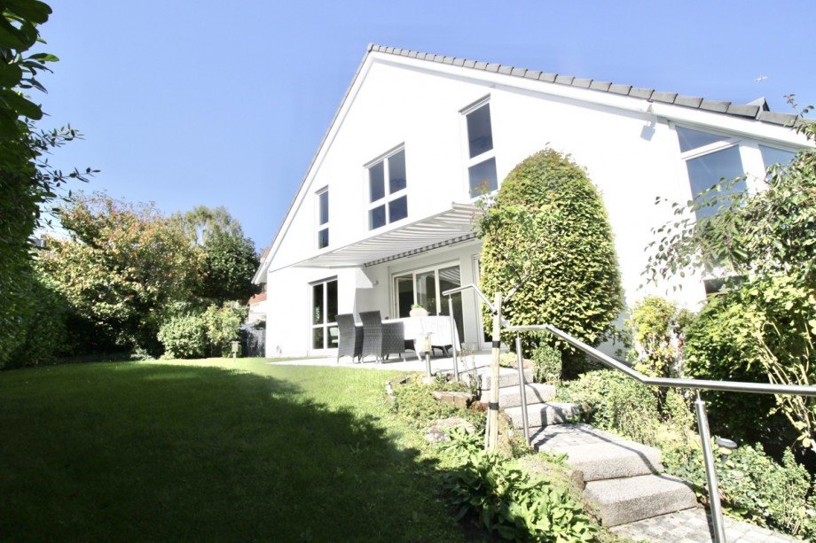 Seitenansicht Einfamilienhaus Mainz / Mainz-Laubenheim